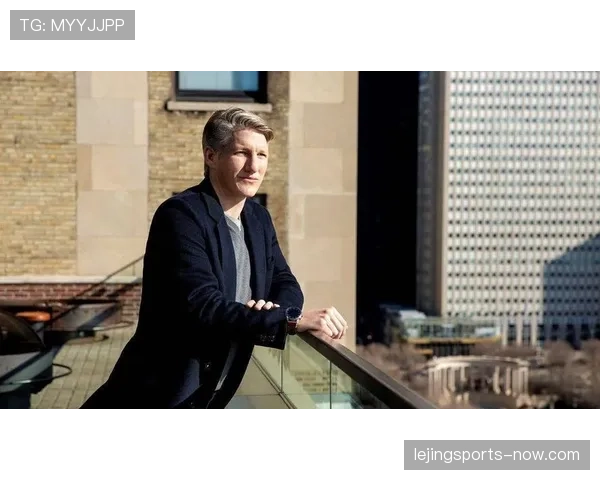 杰拉德与施魏因斯泰格在控球与组织上路径分化形成体系驱动趋势