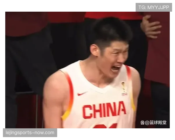 胡金秋这自律程度，连健身房私教都自闭了