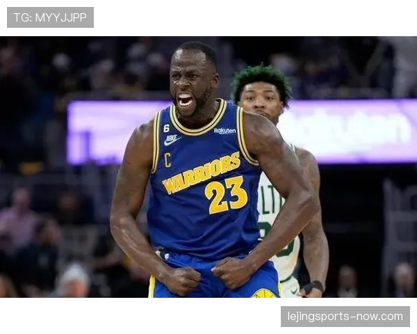 格林挡拆高位传球促进进攻节奏，效率明显优于上赛季